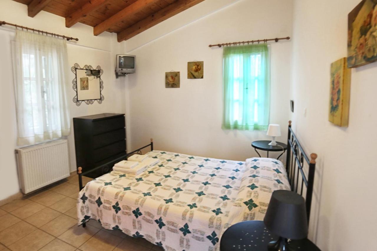 Studios Argyri Ágios Kírykos Εξωτερικό φωτογραφία