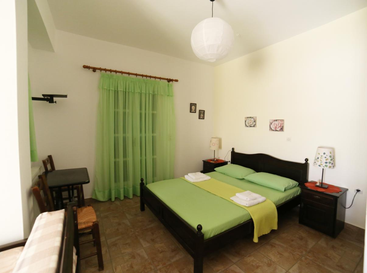 Studios Argyri Ágios Kírykos Εξωτερικό φωτογραφία